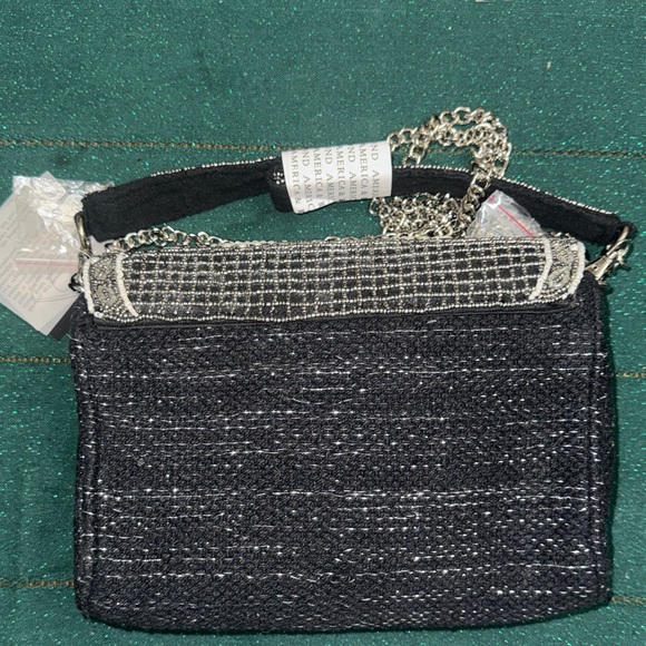 Elegant Black and Silver Beaded Clutch - Picture 6 of 6